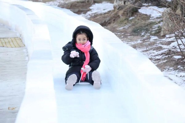 正规配资平台官方 逛市集、玩冰雪、赏花灯……全市公园景区85项活动陪你温暖跨年！