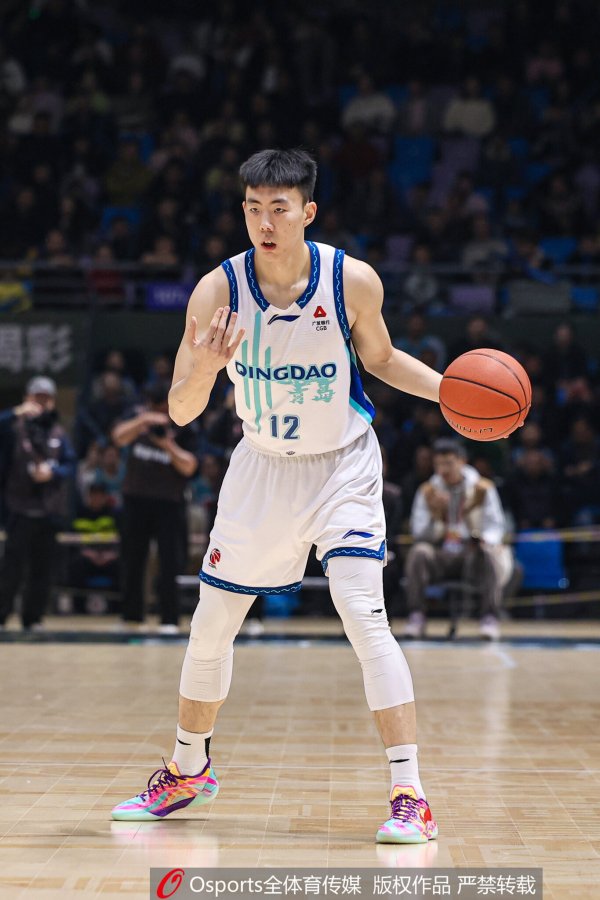 杭州股票配资平台 兢兢业业！段昂君47分钟18中9贡献24分 三分9中4